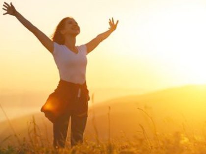 4 ZŁOTE ZASADY w drodze do gęstych i zdrowych włosów